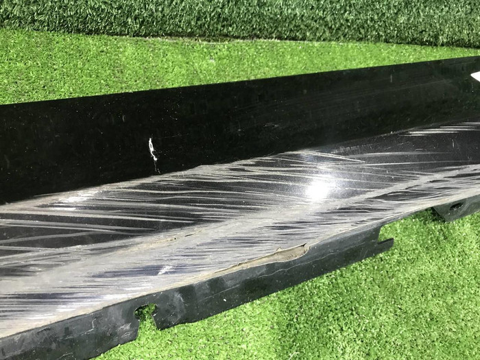 Накладка порога левая BMW 7er G12 (2015-2019)