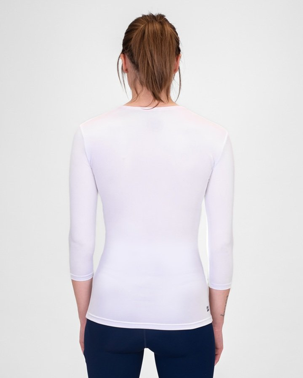 ОДЕЖДА ДЛЯ ТЕННИСА Женская, Футболка с рукавом BIDI BADU CREW V NECK .