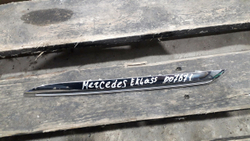 Молдинг решетки радиатора левый нижний Mercedes E-Class (W213) 16-20 Б/У Оригинал A2138880373