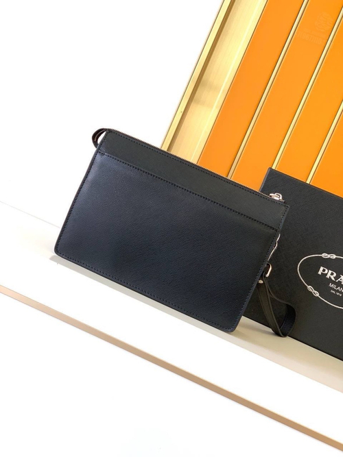 Клатч Prada