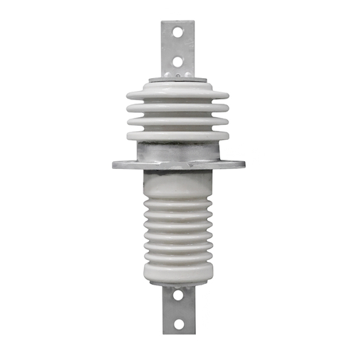 Изолятор проходной ИП-10/630-7,5 УХЛ2 овал (Техкерамика)