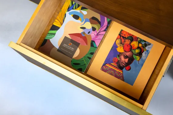 Тумба под ТВ Century, 200х52 см, шпон американского ореха