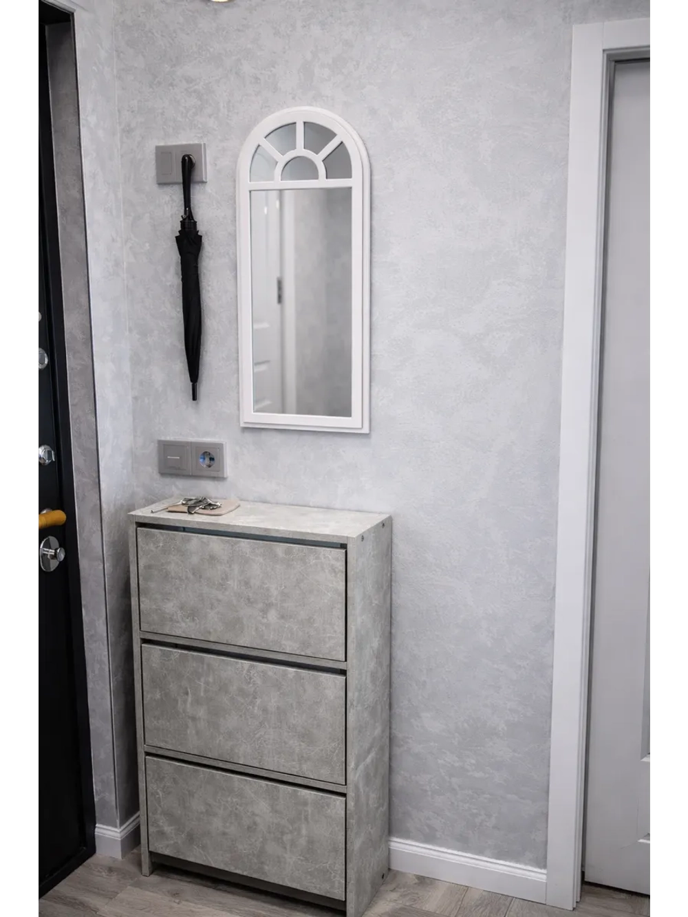 Зеркало настенное для прихожей, спальни 71*29 см