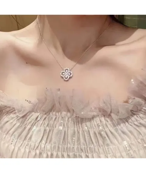 Подвеска Harry Winston Diamond Loop