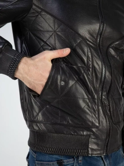 Кожаная куртка демисезонная