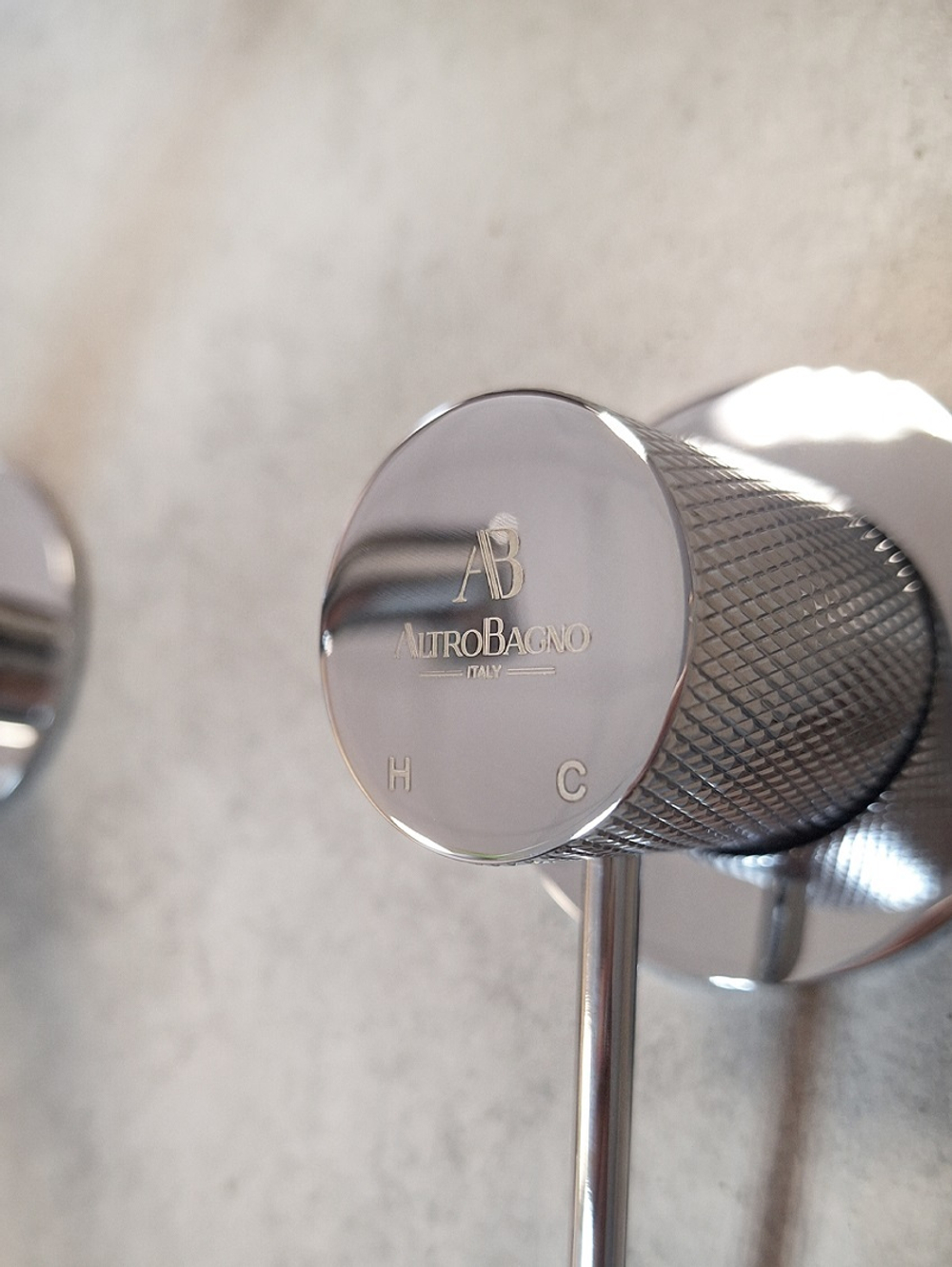 Смеситель для раковины AltroBagno Intento 010502 Cr