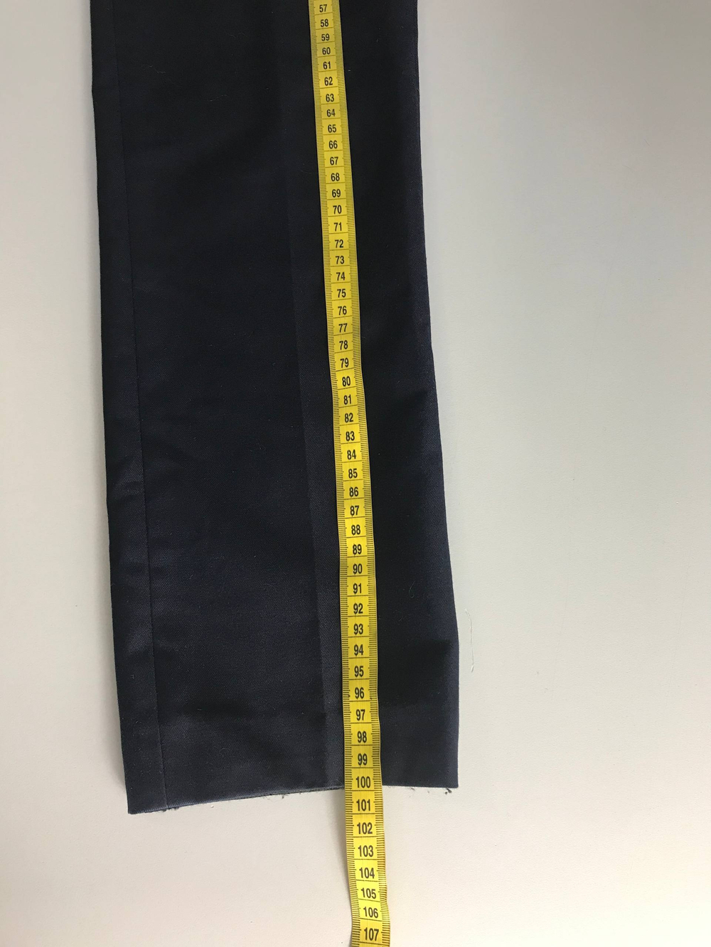 Брюки прямого кроя, визуально на 44 размер