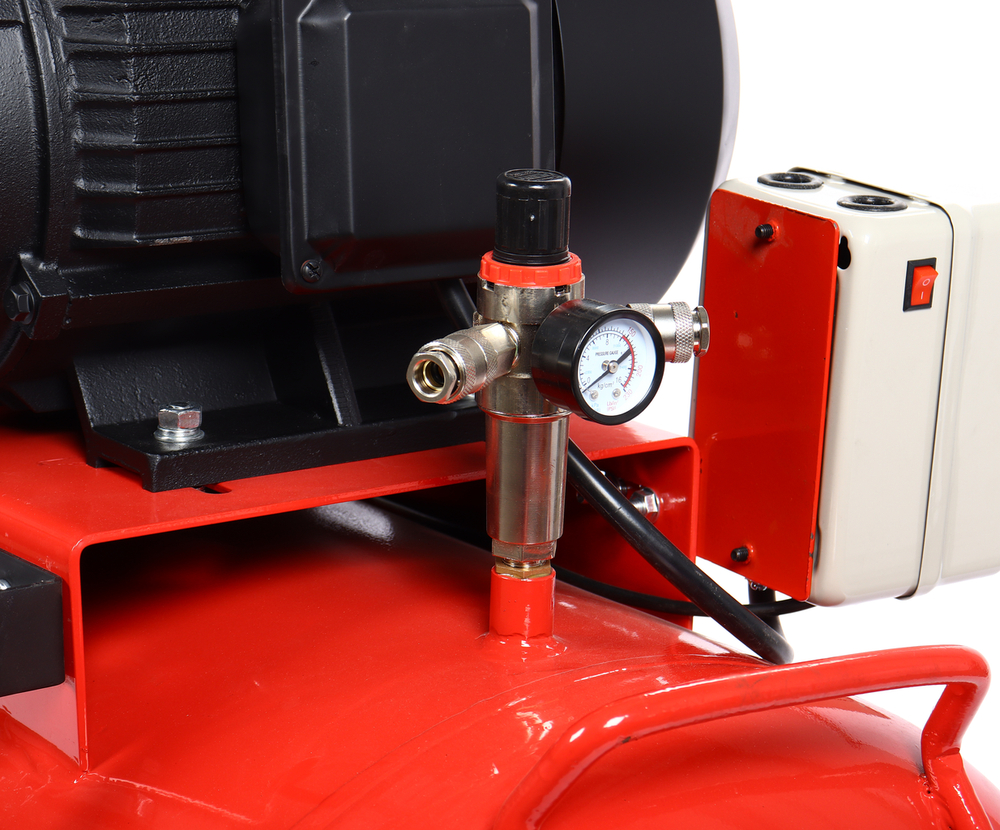 Компрессор поршневой ременной 380В 600л/мин. ресивер-300л одноступенчатый GTE