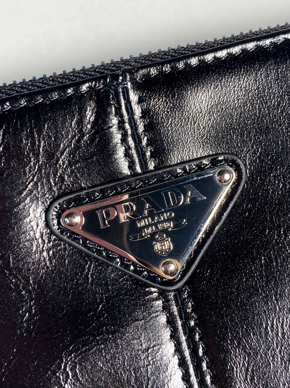 Клатч Prada