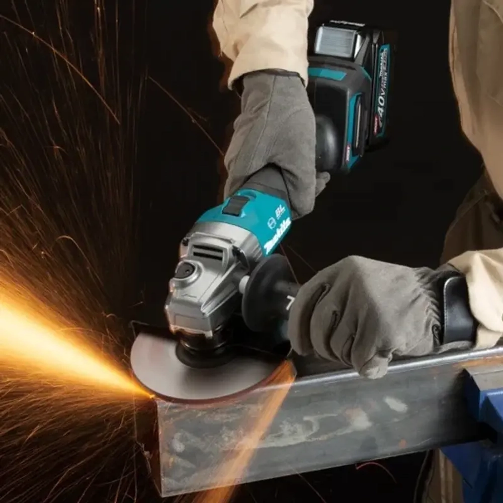 Makita GA035GZ машина шлифовальная угловая аккумуляторная (без АКБ и ЗУ)