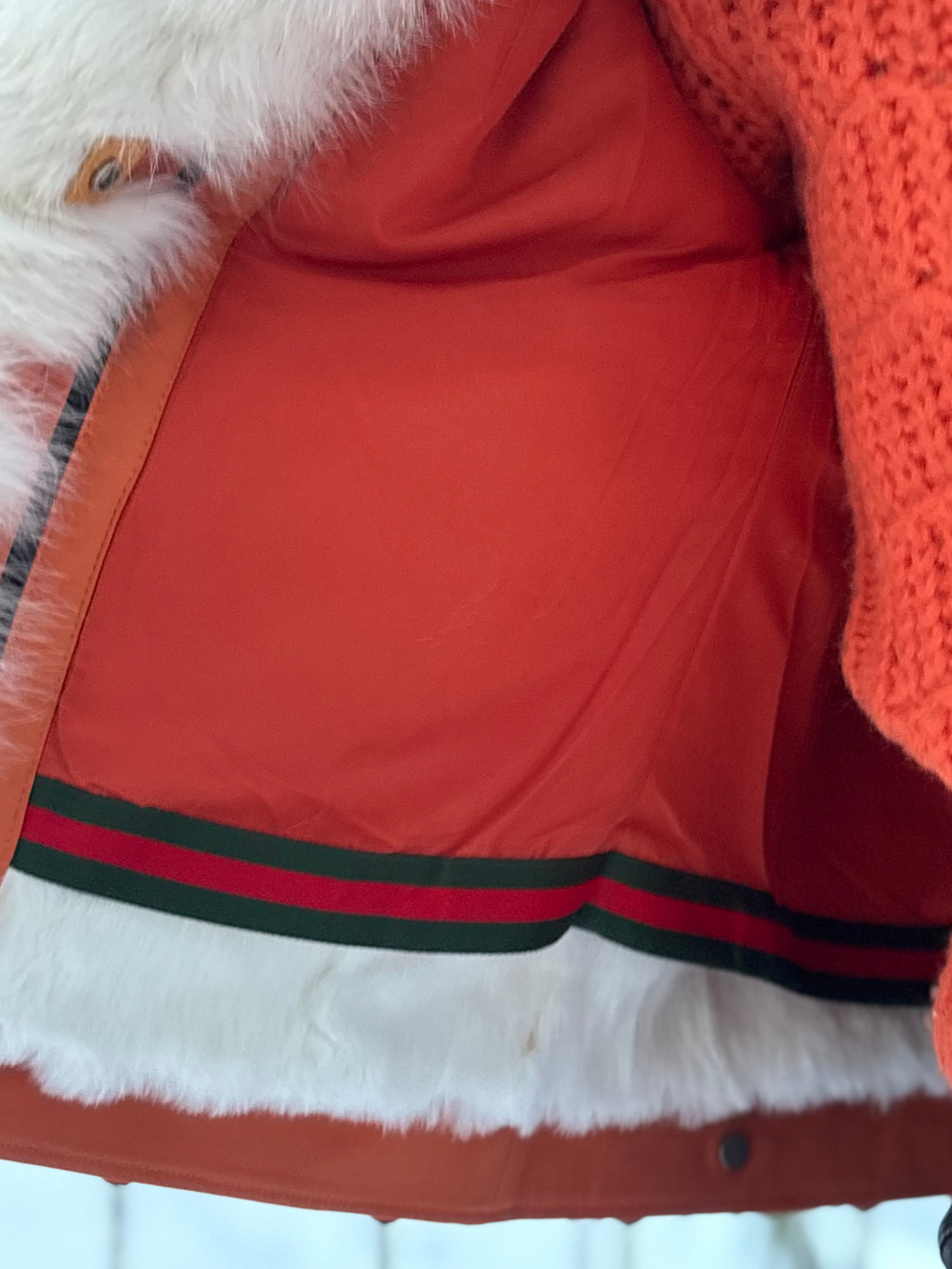 Куртка / натуральный мех песец / стежка натуральный кролик