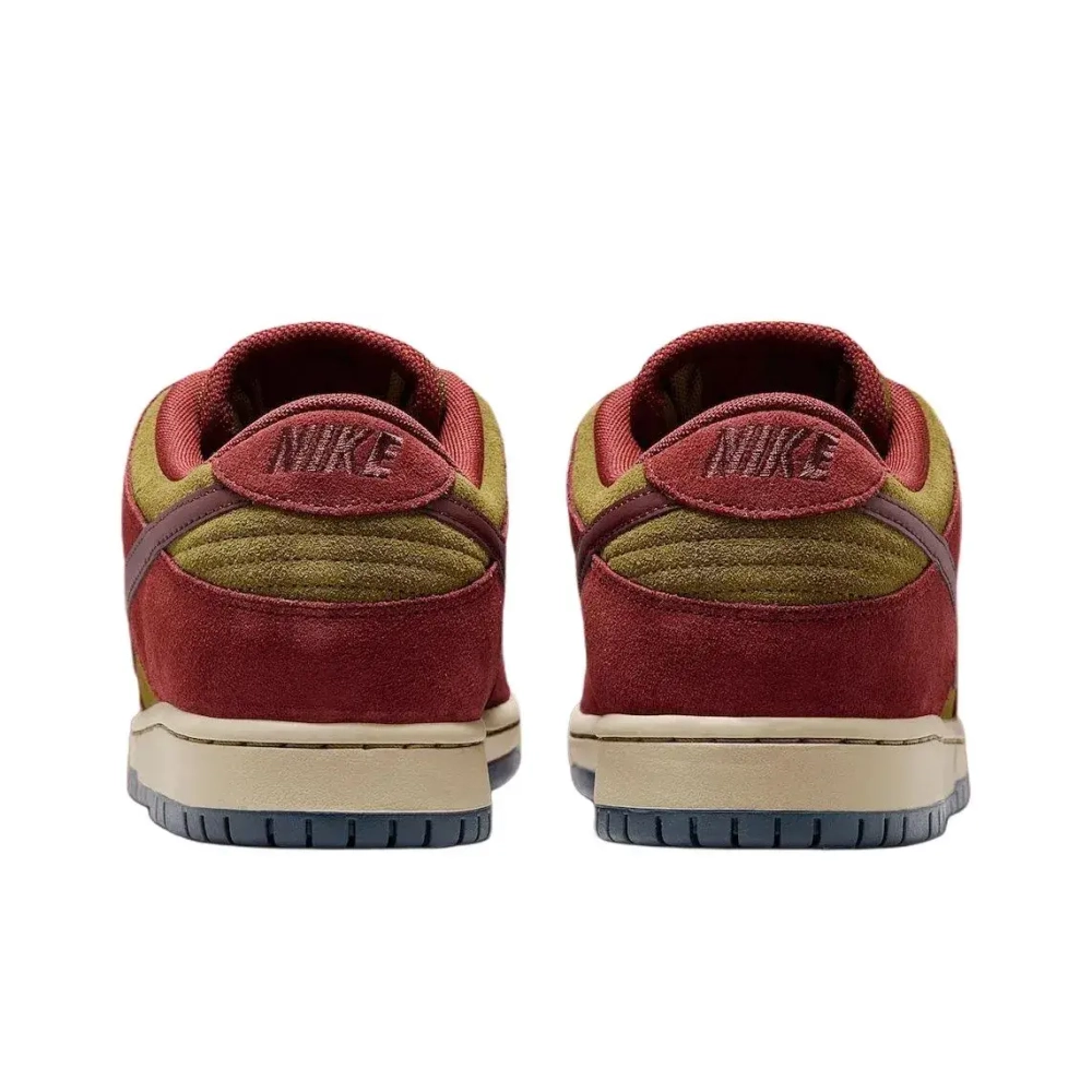 Кроссовки Nike SB Dunk Low 'Dark Team Red Olive Flak' HQ1625-600