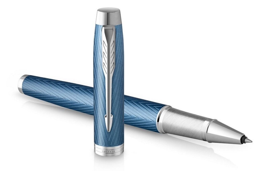 Подарочный набор: Ручка роллер Parker IM Premium T318 Blue Grey CT F черные чернила и Ежедневник недатированный, серый