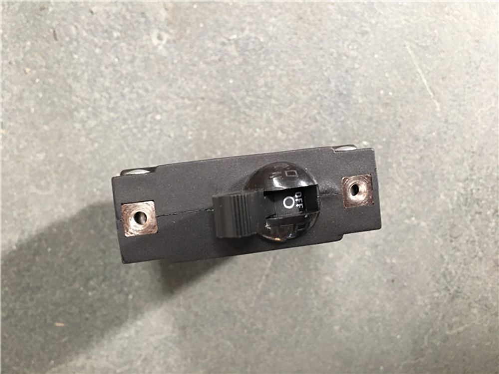 Выключатель автоматический (одинарный) 20A /Cirkuit Breaker 20A