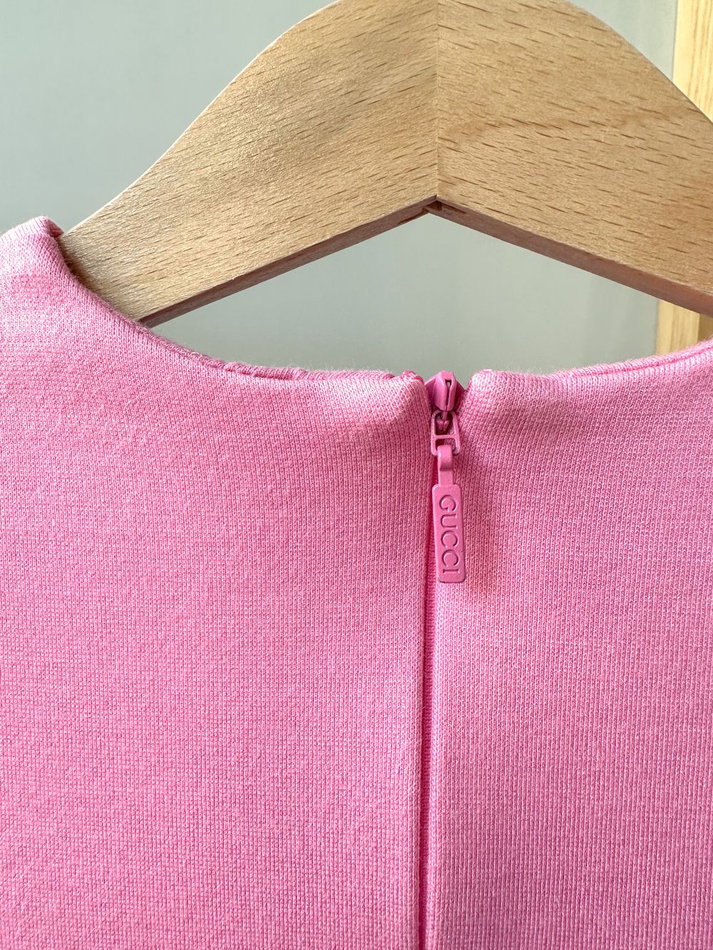 Платье Gucci, 92