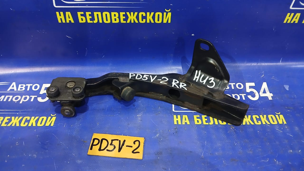 Ролик сдвижной двери MITSUBISHI DELICA 1998