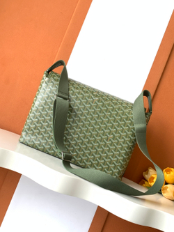 Goyard Capetien MM Messenger Bag