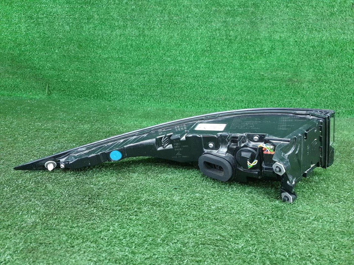 Фонарь правый внешний Range Rover Evoque 2 (18-24)