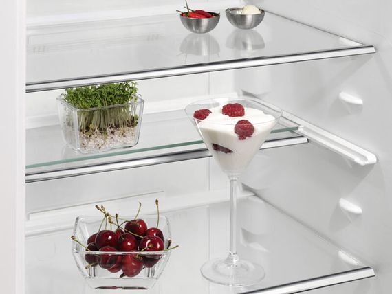 Встраиваемый двухкамерный холодильник AEG SCB819E8TS