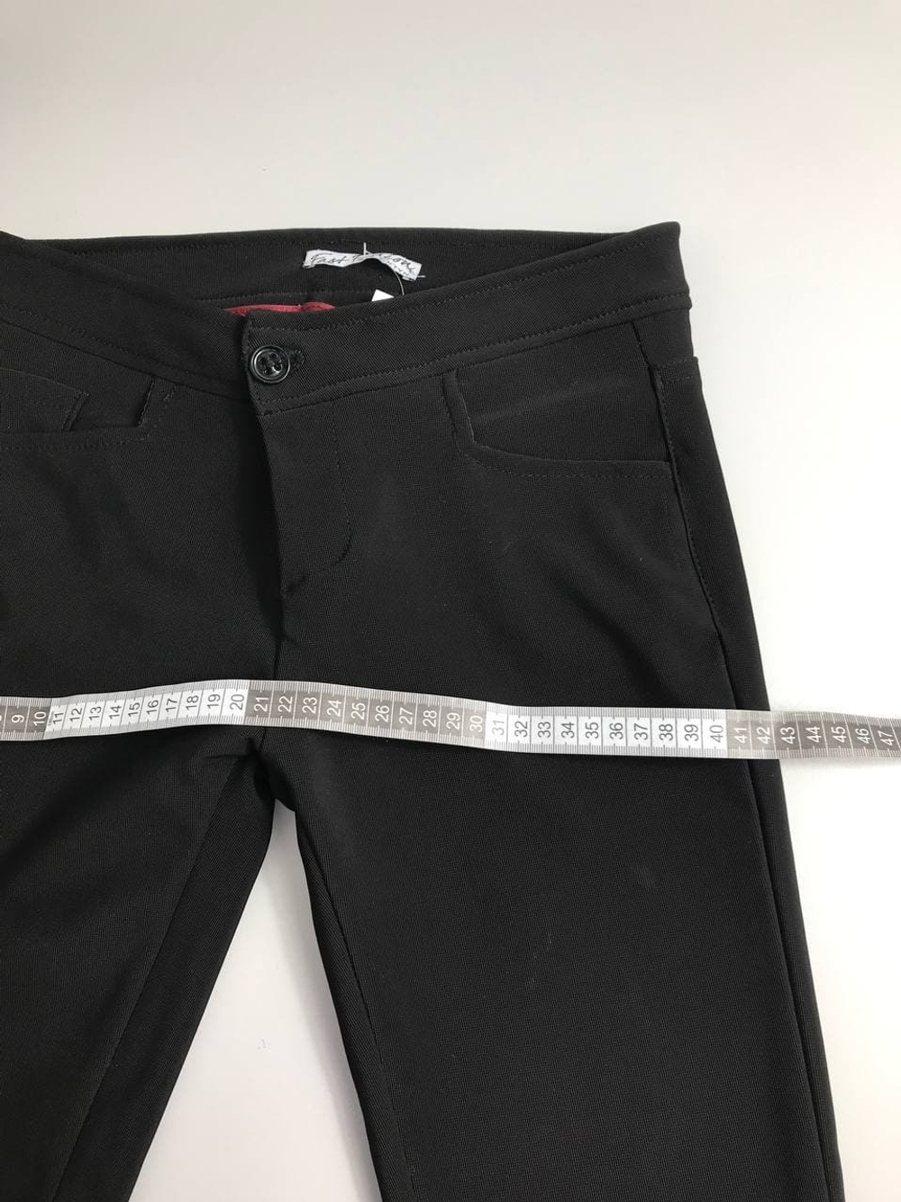 Брюки зауженные 40 размер