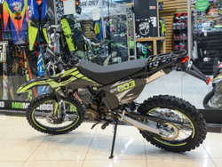 Мотоцикл эндуро Regulmoto Sport-003 PRO 300 ПТС Черно/Зеленый