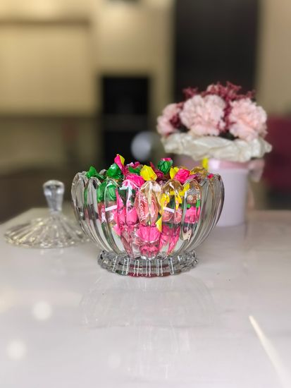 Сахарница из стекла с крышкой