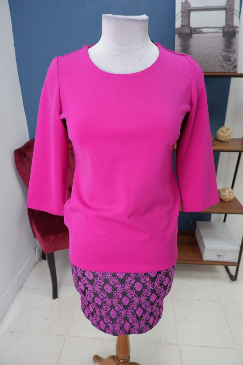 Платье Izabella цвета фуксии 42/44 размер, новое