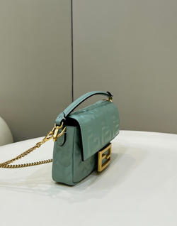 Fendi Baguette 19 cm