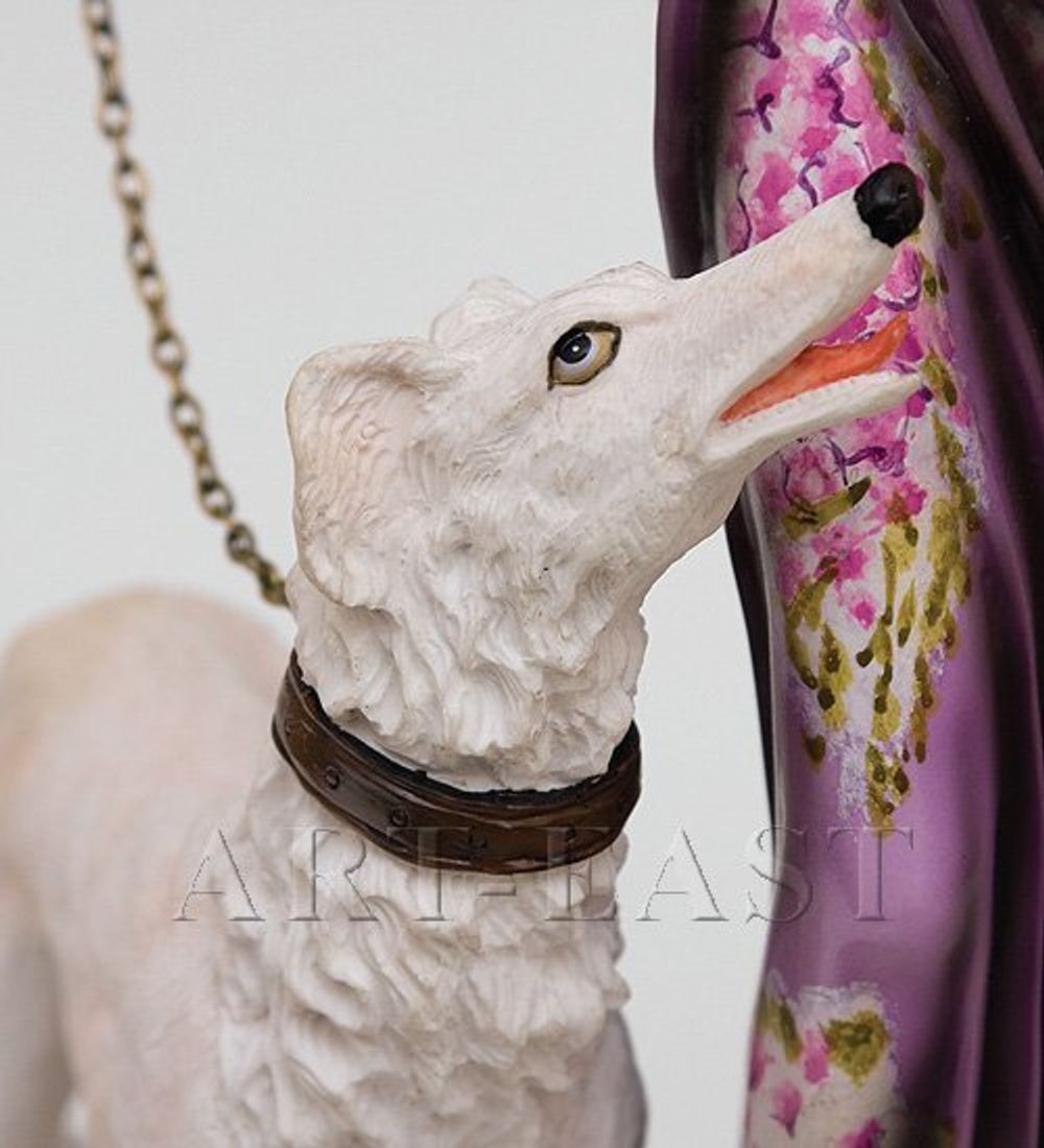 GA-19 Статуэтка «Дама с собакой»