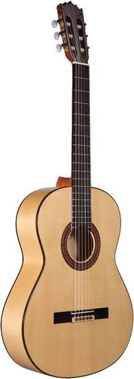 Классическая гитара 4/4 ALTAMIRA N300F