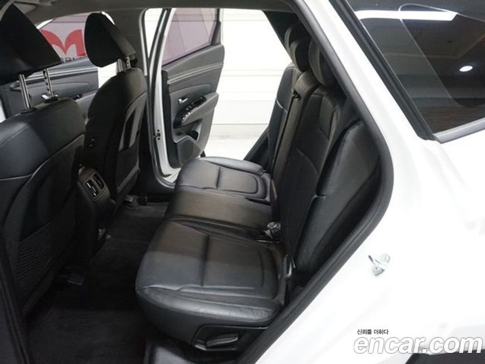 Hyundai Tucson (NX4) Бензин 1.6 Turbo 2WD (12.2020)