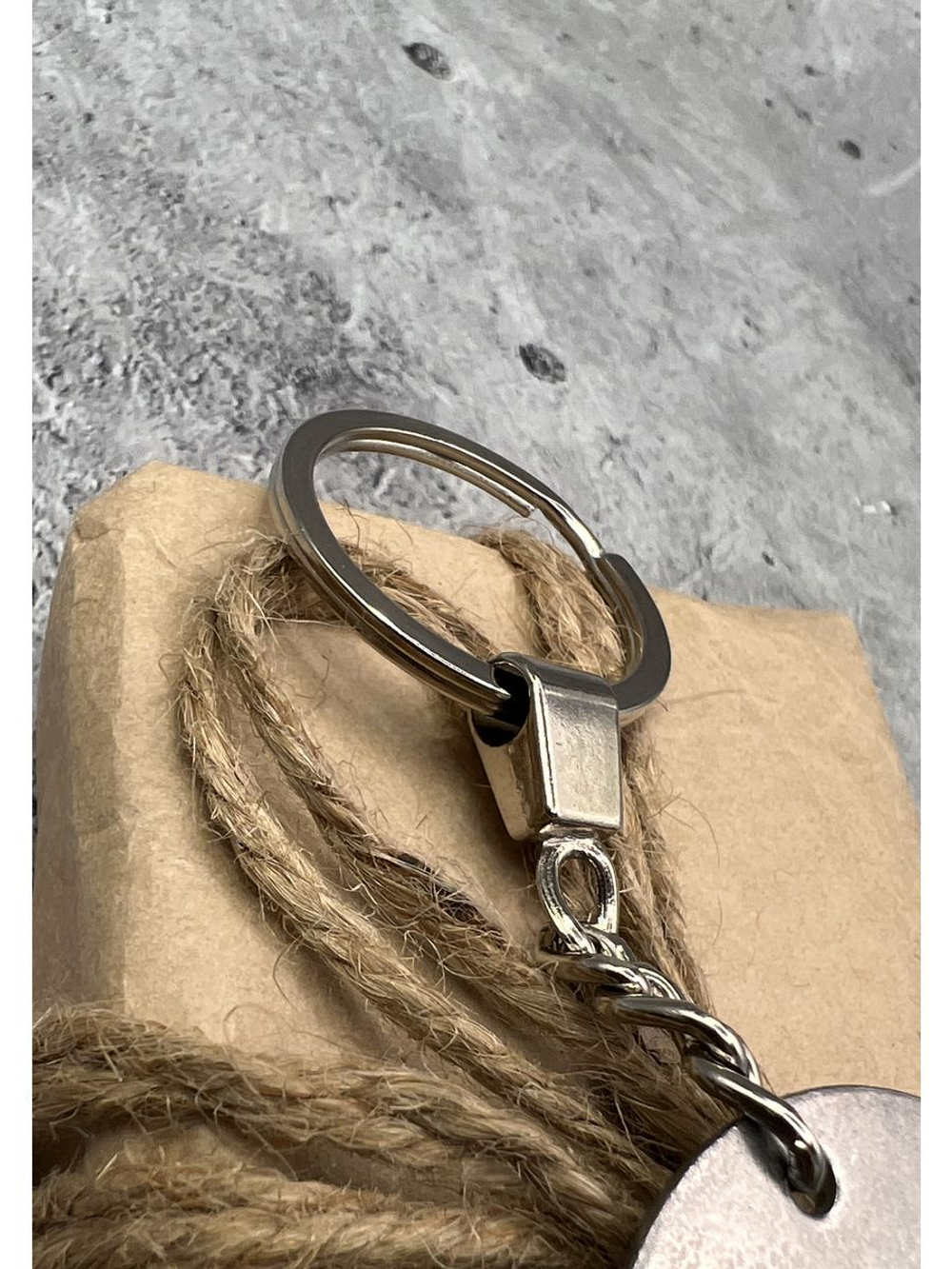 Брелок для ключей жетон