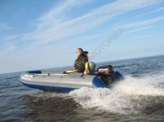 Надувная лодка Флагман 380 (пиксельный камуфляж)