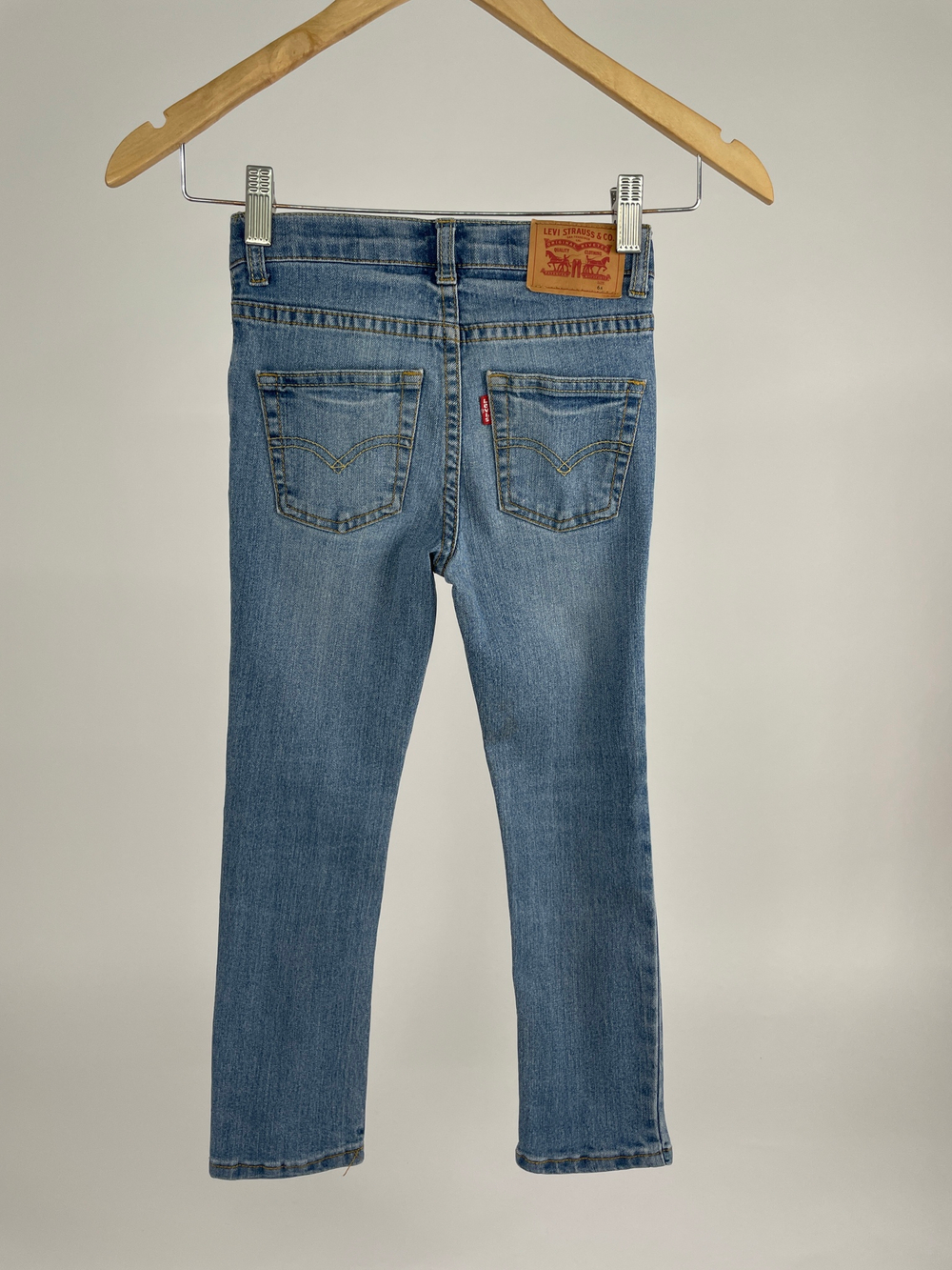 Джинсы Levi’s