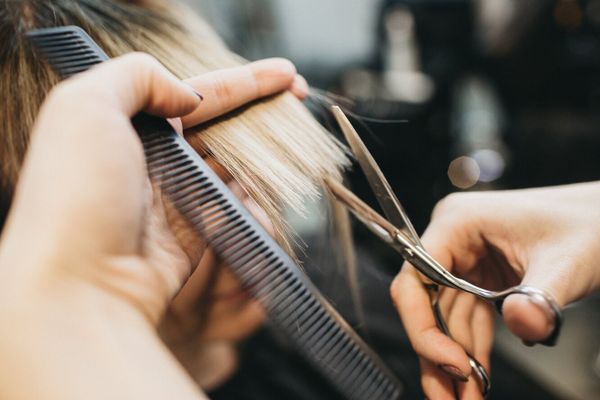 Слайсинг как техника стрижки волос