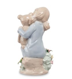 JP-29/63 Фигурка «Девочка с медвежонком» (Pavone)