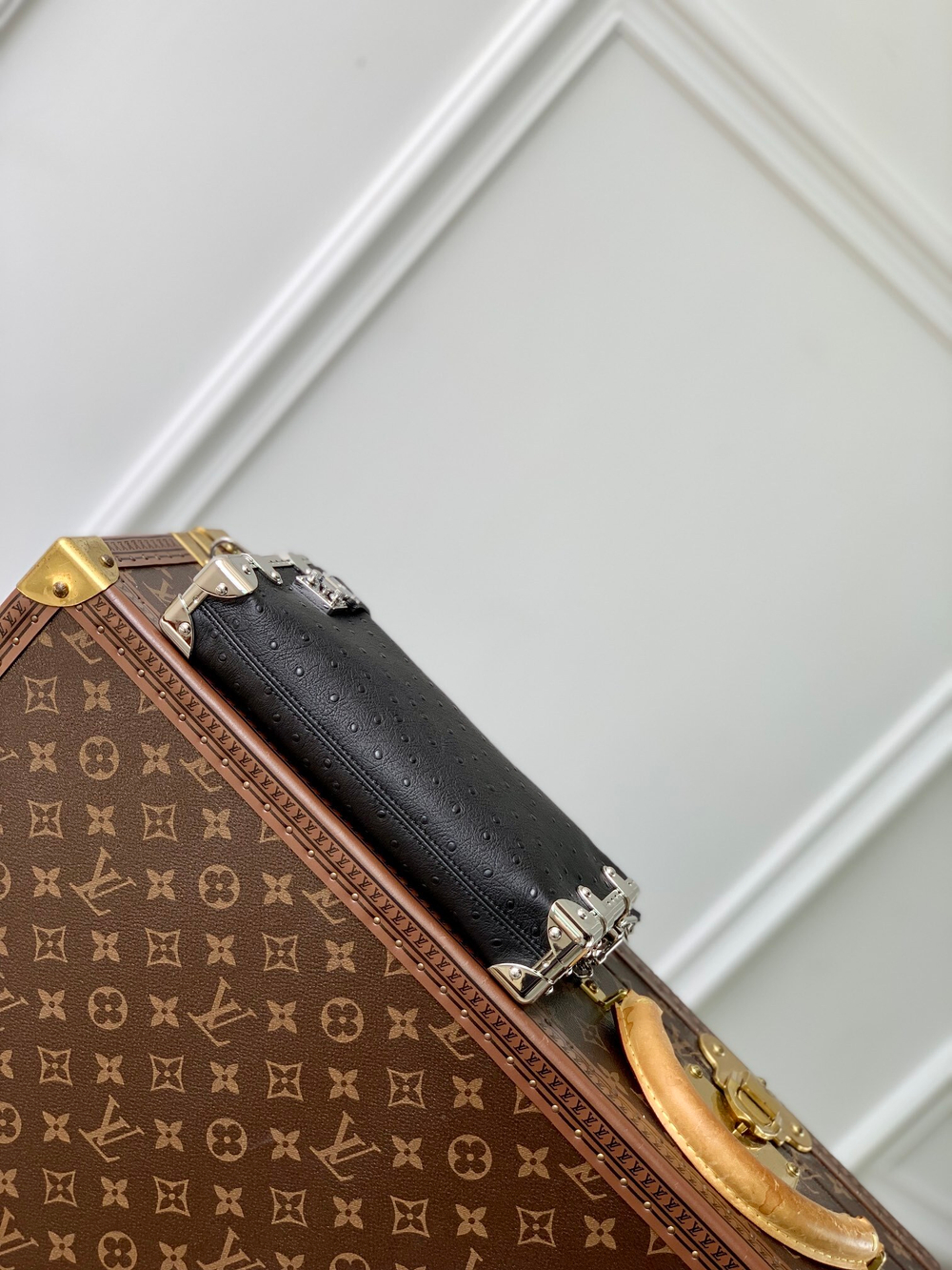 Louis Vuitton Slim Trunk