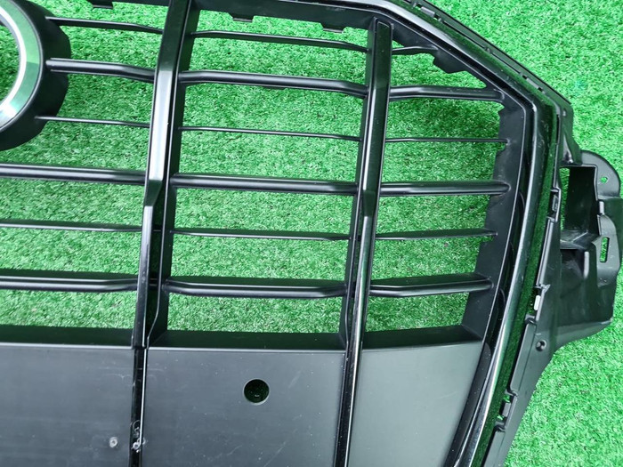 Решетка радиатора Audi Q7 2 (2019-2024)
