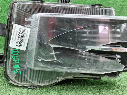 Битая Фара правая Москвич 3 (2022-н.в.) галоген