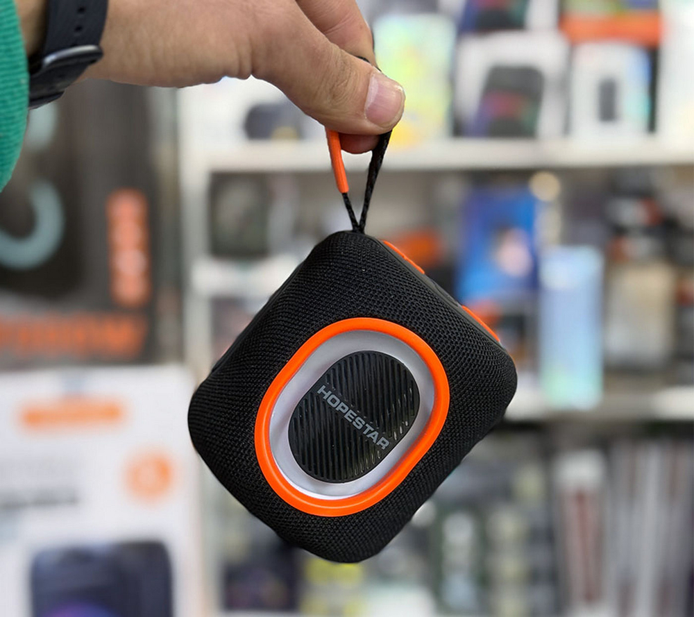 Беспроводная колонка Hopestar P68 Led light