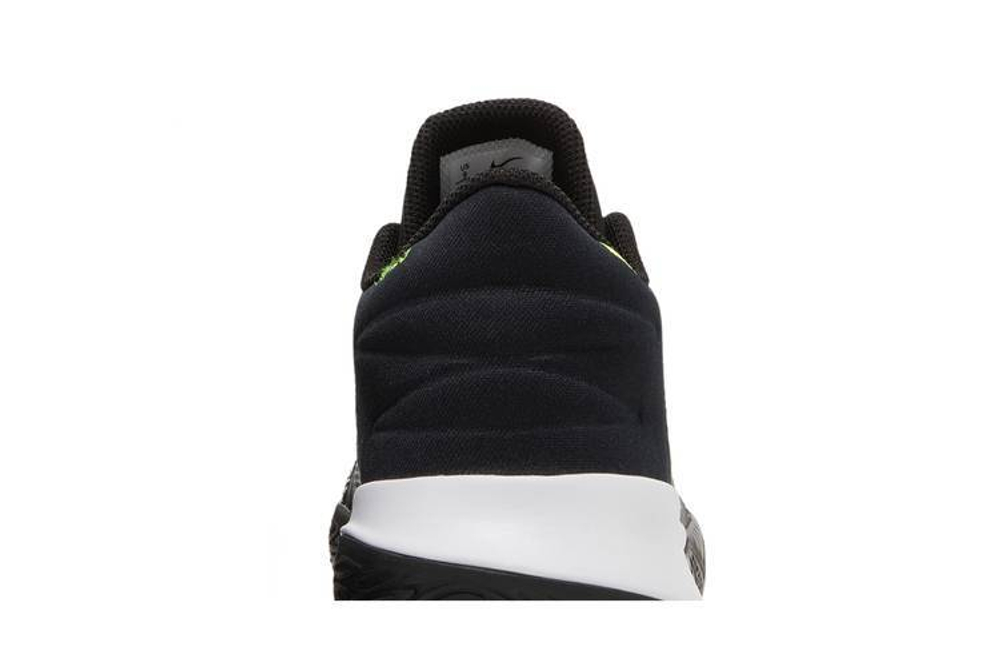 Кроссовки Nike Flytrap 5