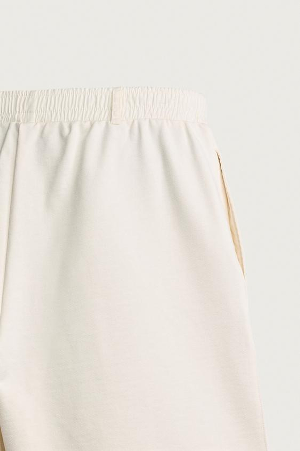 ZARA ШОРТЫ-ДЖОГГЕРЫ С КОМБИНИРОВАННЫМ ПОЯСОМ, БЕЛЫЙ