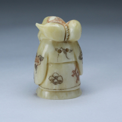 Нэцкэ Фукурокудзю с тыквой горлянкой и веером