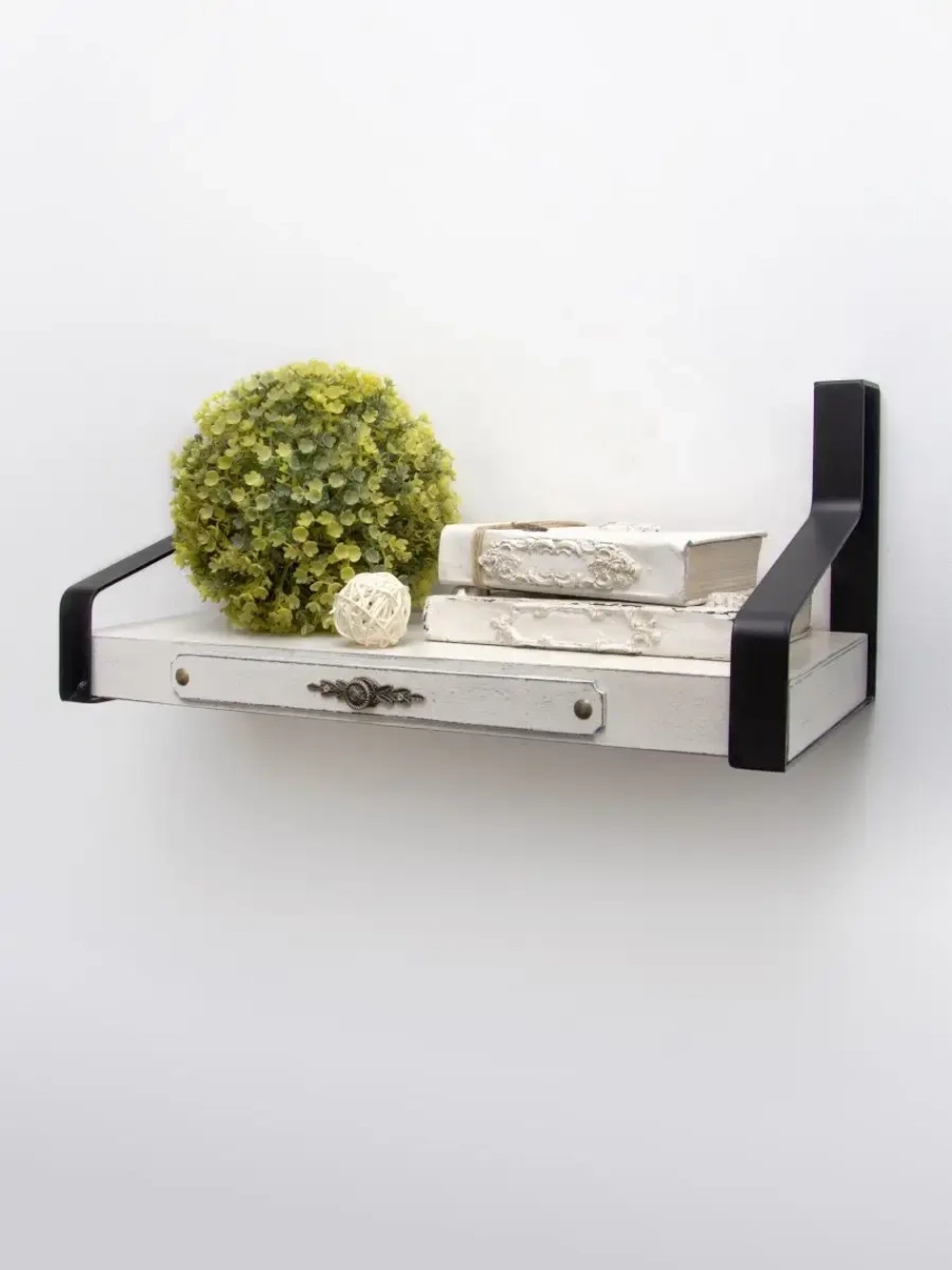 Полка настенная навесная