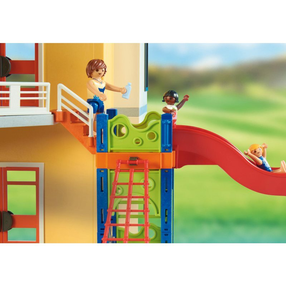 Конструктор Вечеринка у бассейна Playmobil 70987 (свет)