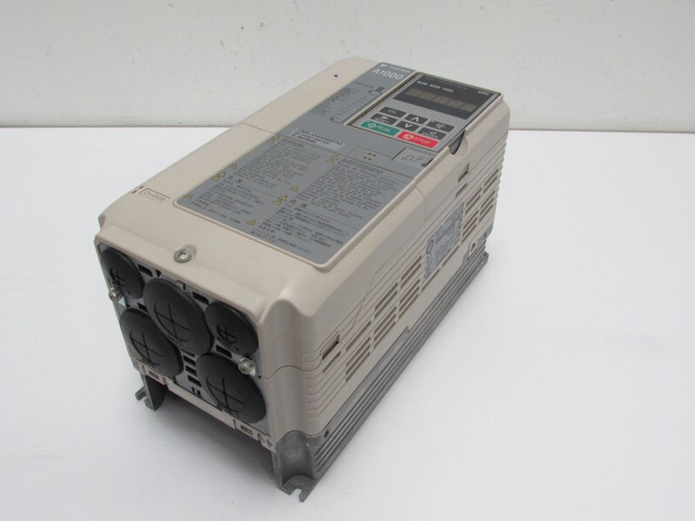 OMRON Yaskawa CIMR-AA4A0005FAA