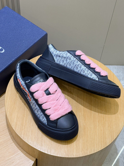 Christian Dior Sneaker