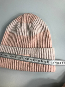 Шапка H&M для активного образа