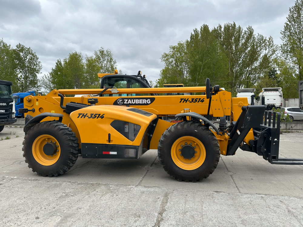 Zauberg TH* Телескопический погрузчик TH-3514 (Дизельный, 4.0 л, 98 л.с. АТ)