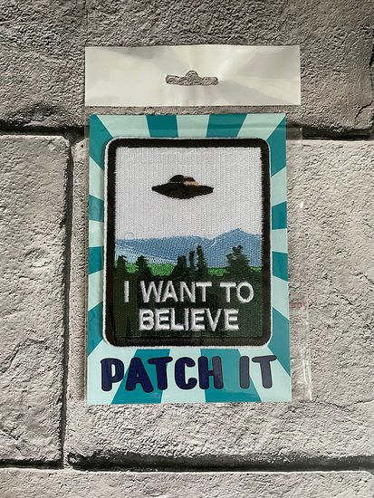 Нашивка термоаппликация на одежду и на рюкзак. I want to believe, НЛО, Космос